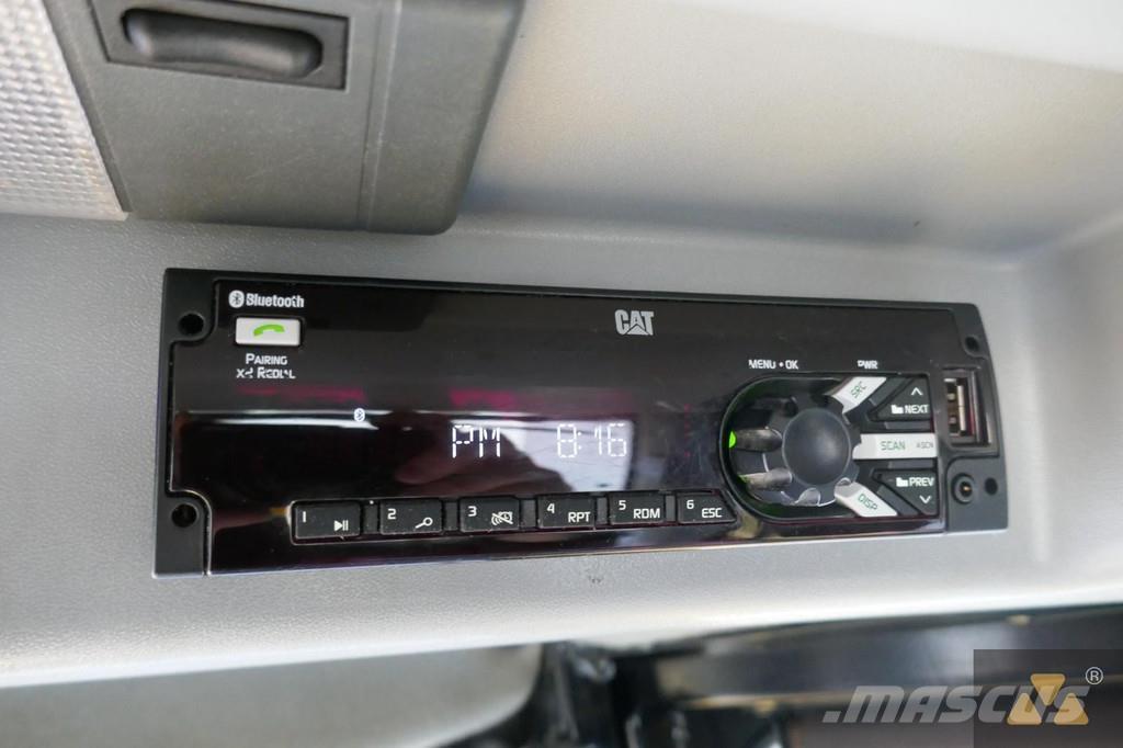 CAT D8T Spycharki gąsienicowe