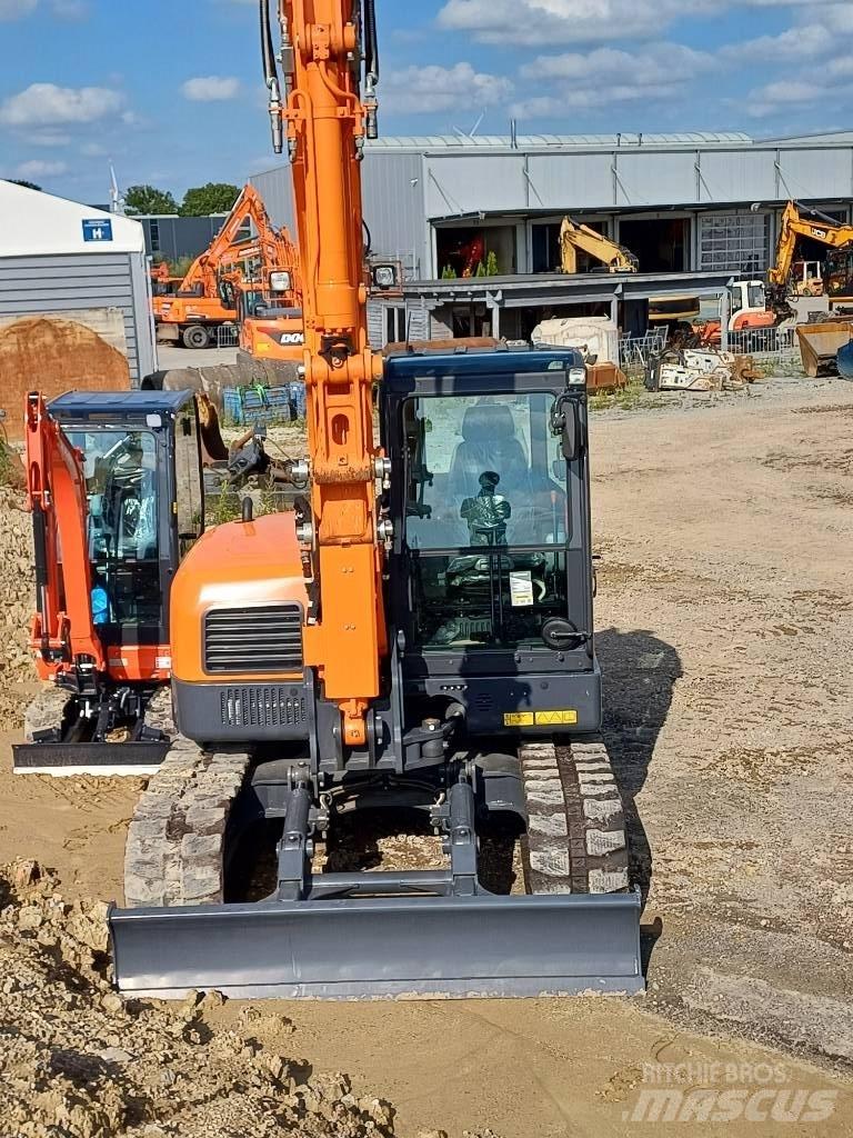 Doosan DX 85 R-3 Midikoparki  7t - 12t