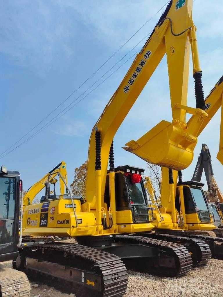 Komatsu PC 240 Koparki gąsienicowe