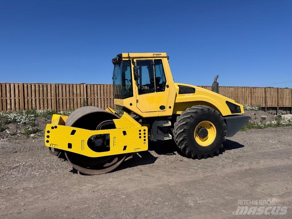 Bomag BW 213 D H-4 Walce jednobębnowe