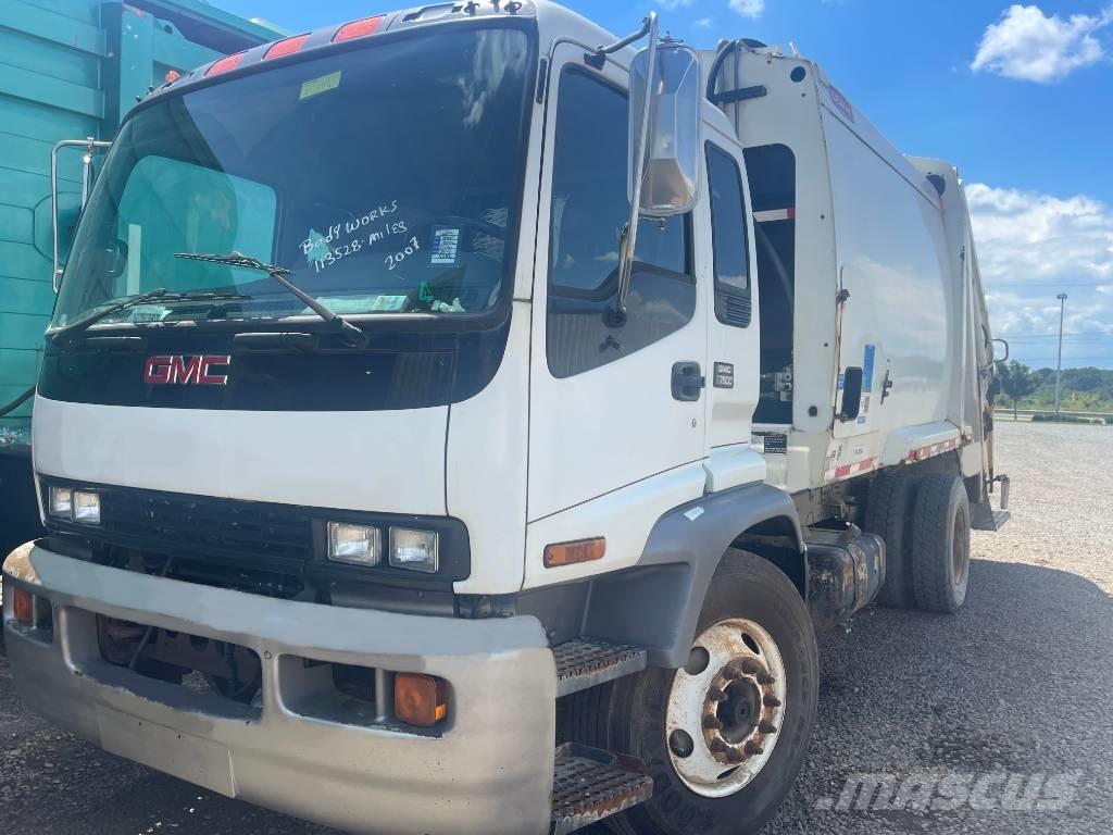 GMC T7500 Śmieciarki