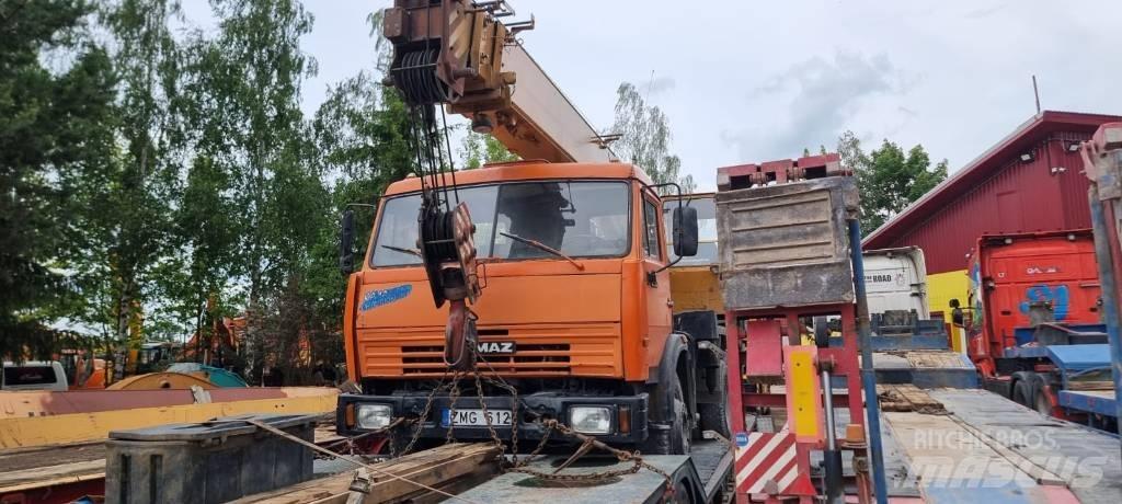 Kamaz 53215 Żurawie szosowo-terenowe