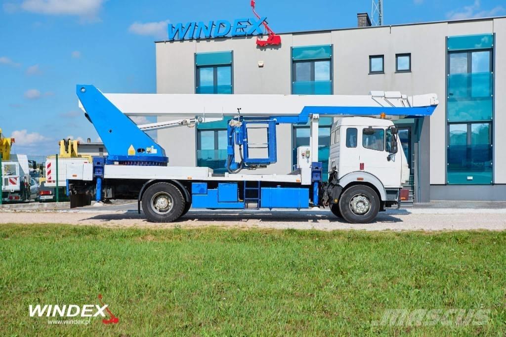Wumag WT 440 Podnośniki koszowe