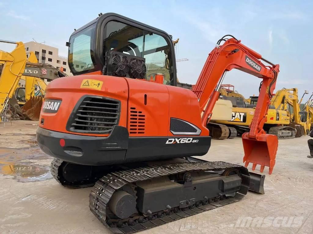 Doosan DX60-9C Minikoparki