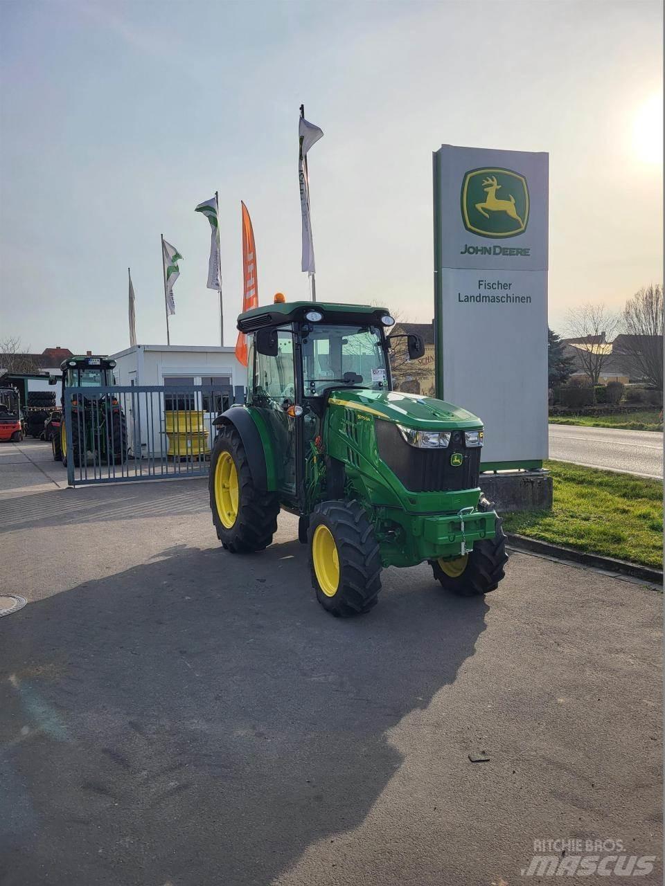 John Deere 5075GN Ciągniki rolnicze