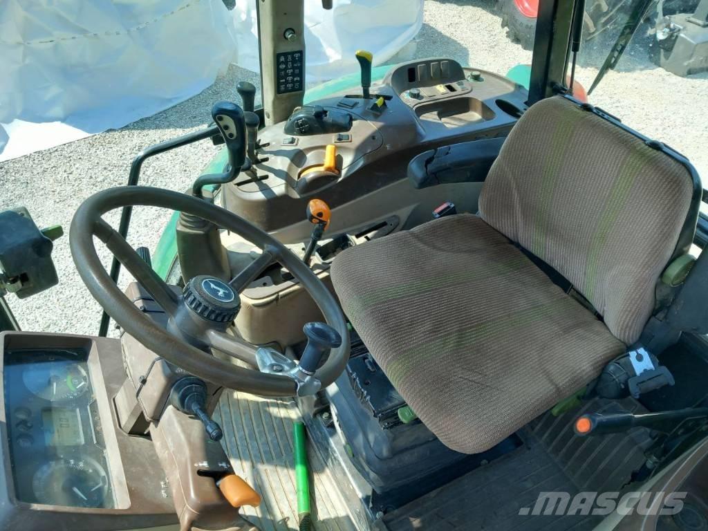 John Deere 5820 Ciągniki rolnicze