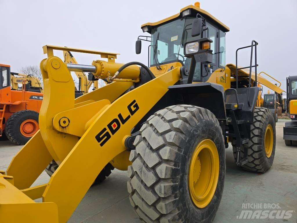 SDLG LG 956 F Ładowarki kołowe