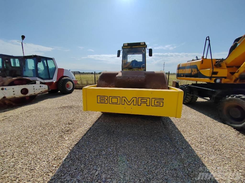 Bomag BW 225 D-3 Walce dwubębnowe