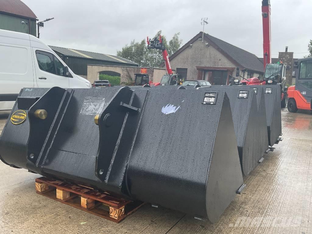 Manitou 1 CM Bucket Ładowarki teleskopowe