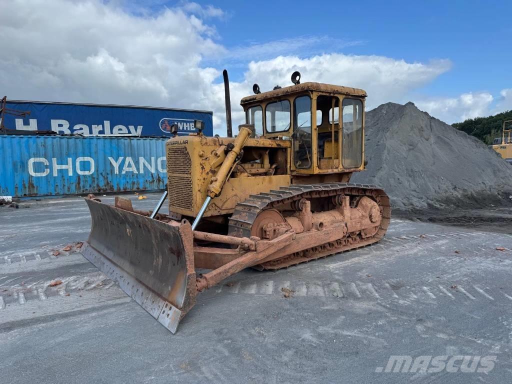 CAT D 6 C Spycharki gąsienicowe