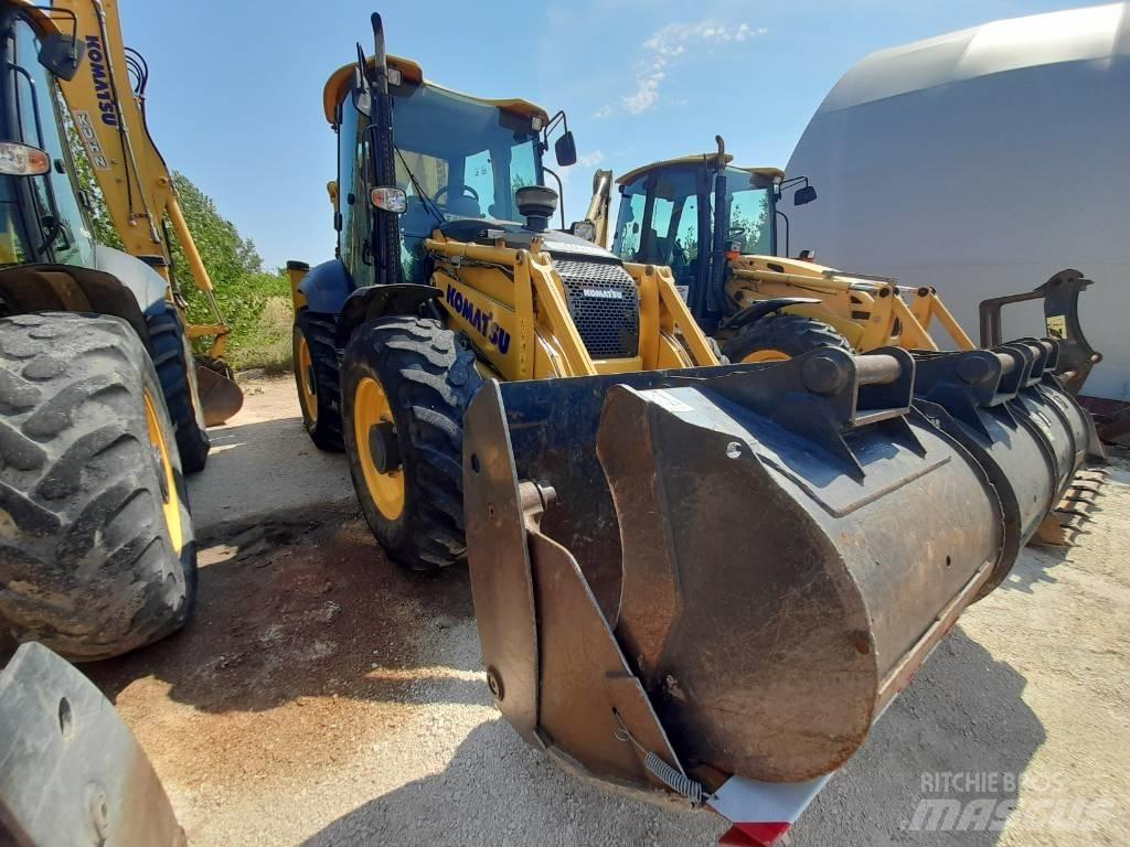 Komatsu WB97S-8 Koparko-ładowarki