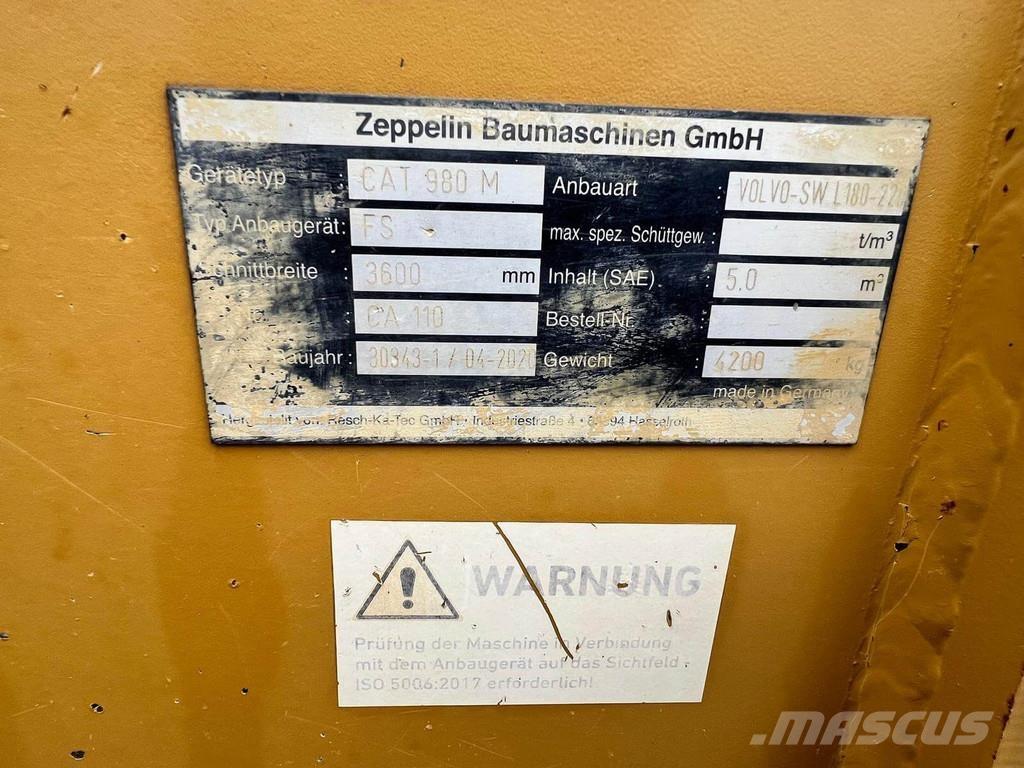 CAT 980M Ładowarki kołowe