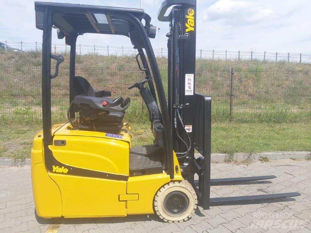 Yale ERP15VT Wózki elektryczne