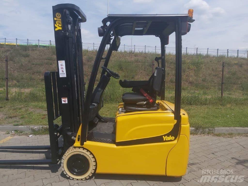 Yale ERP15VT Wózki elektryczne