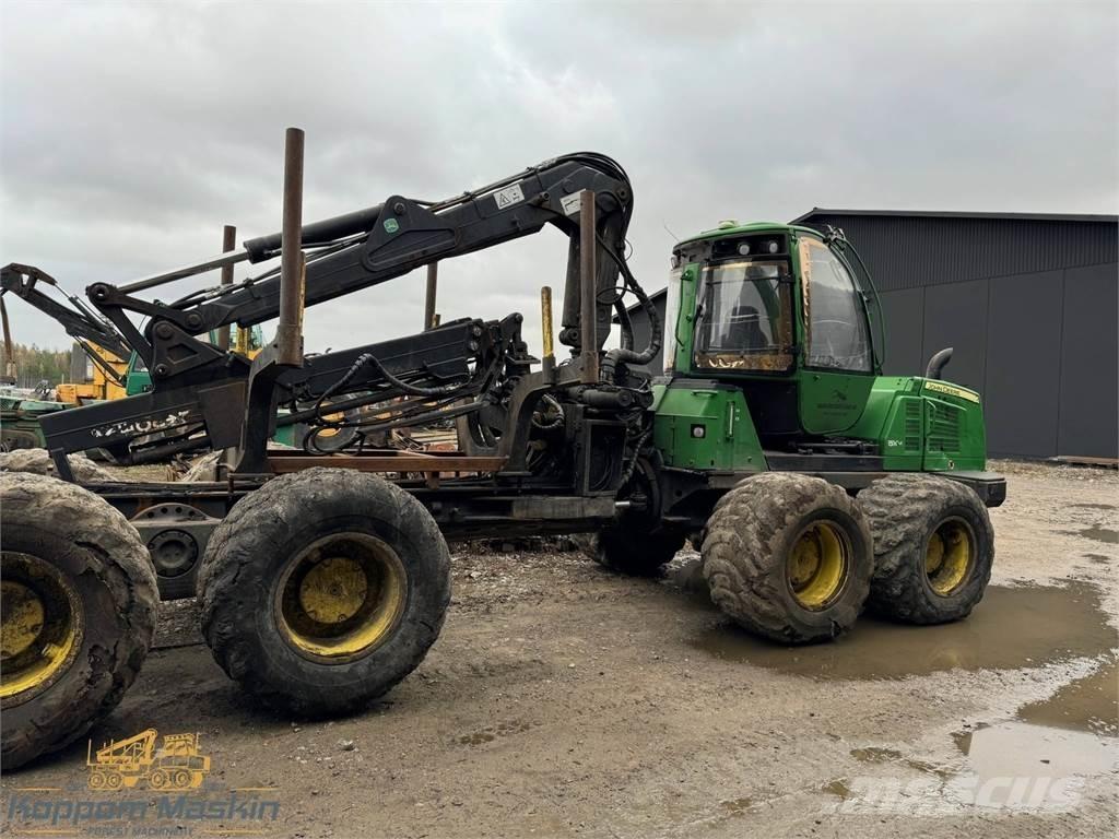 John Deere 1510E Forwardery