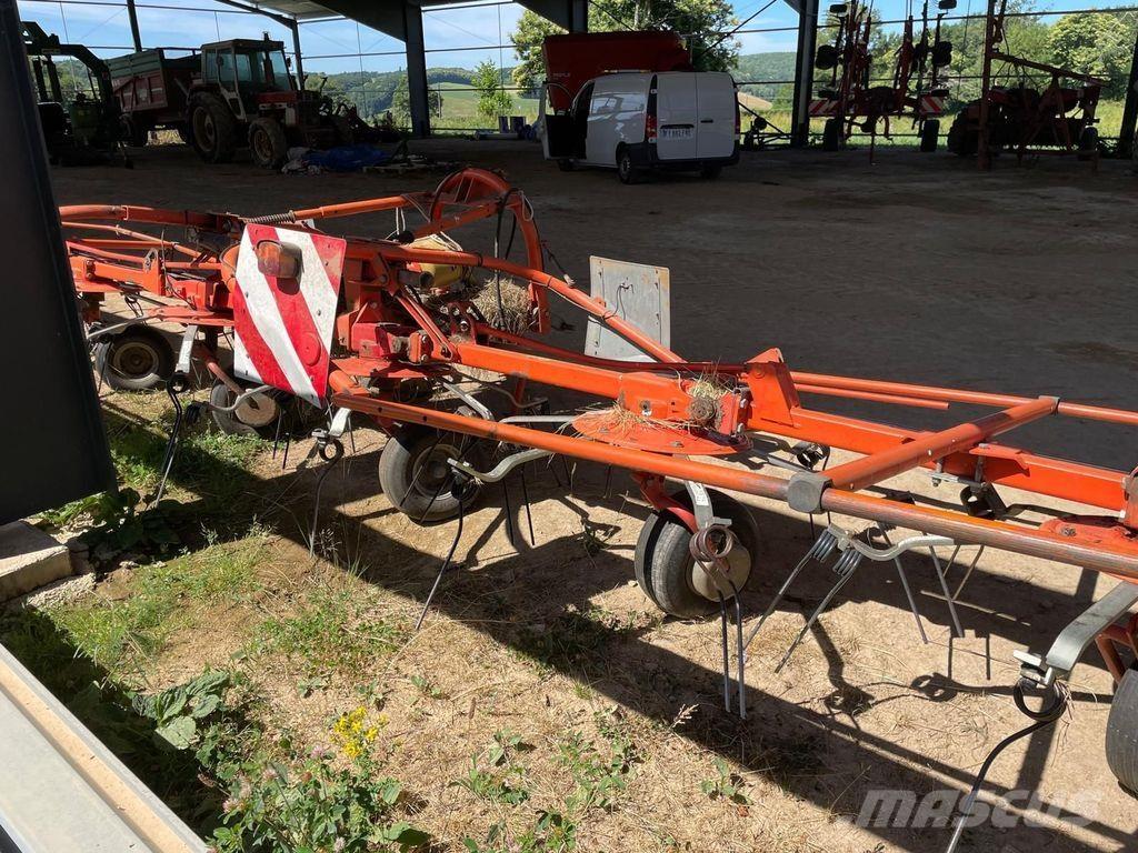 Fella TH 800 Zgrabiarki i przetrząsacze