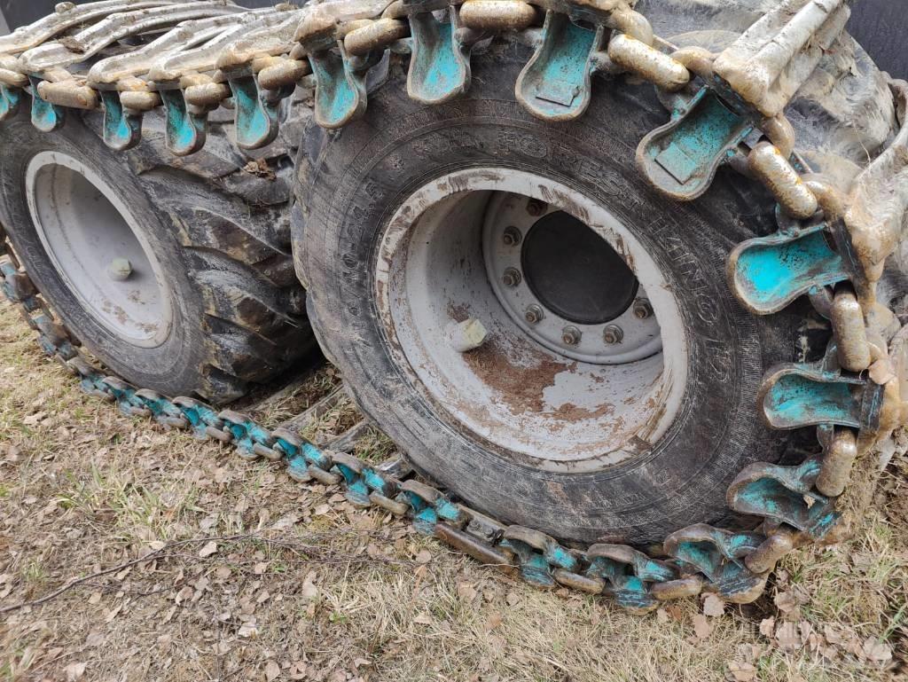 Komatsu 901 XC Harwestery