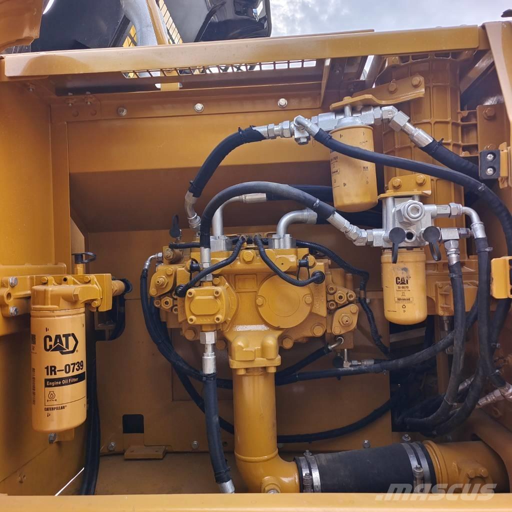 CAT 324 D2L Koparki gąsienicowe