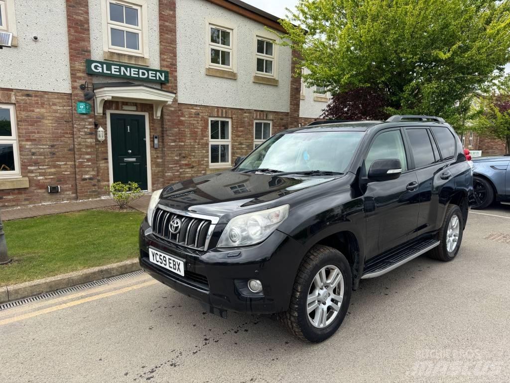 Toyota Landcruiser Samochody osobowe