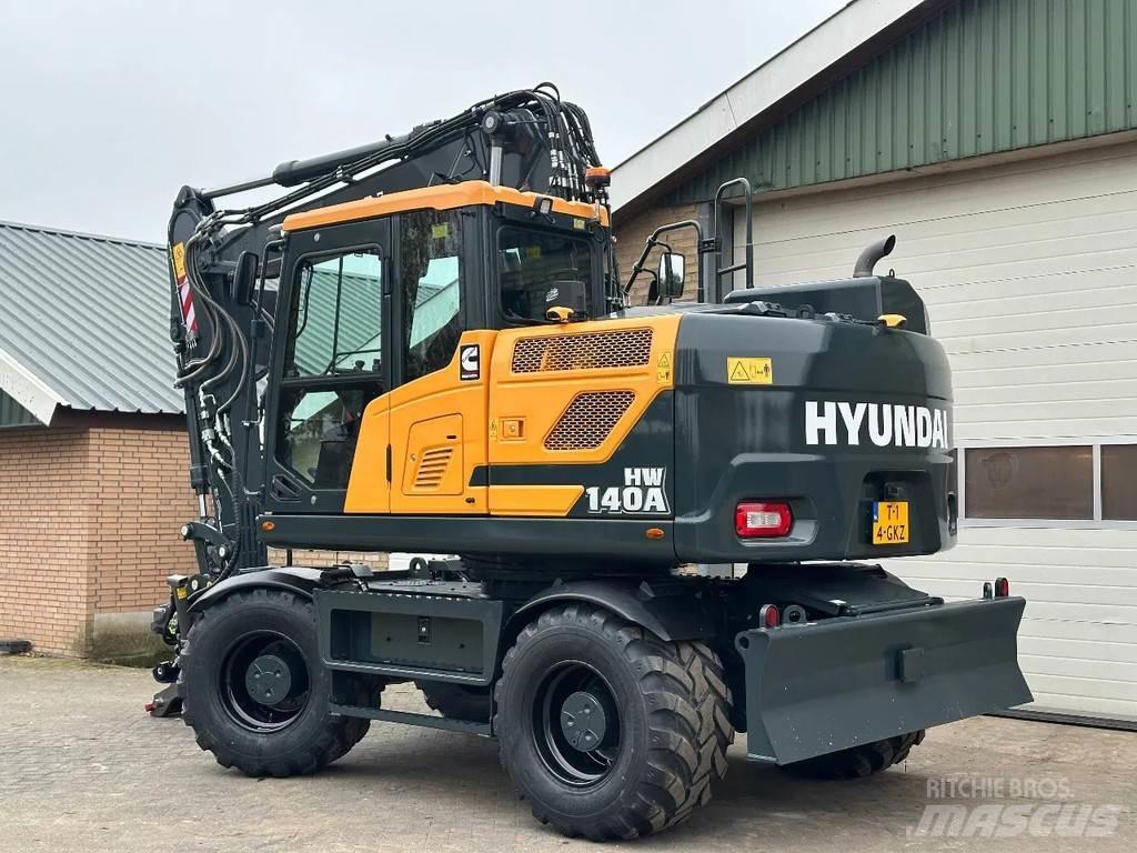 Hyundai HW140A Koparki kołowe