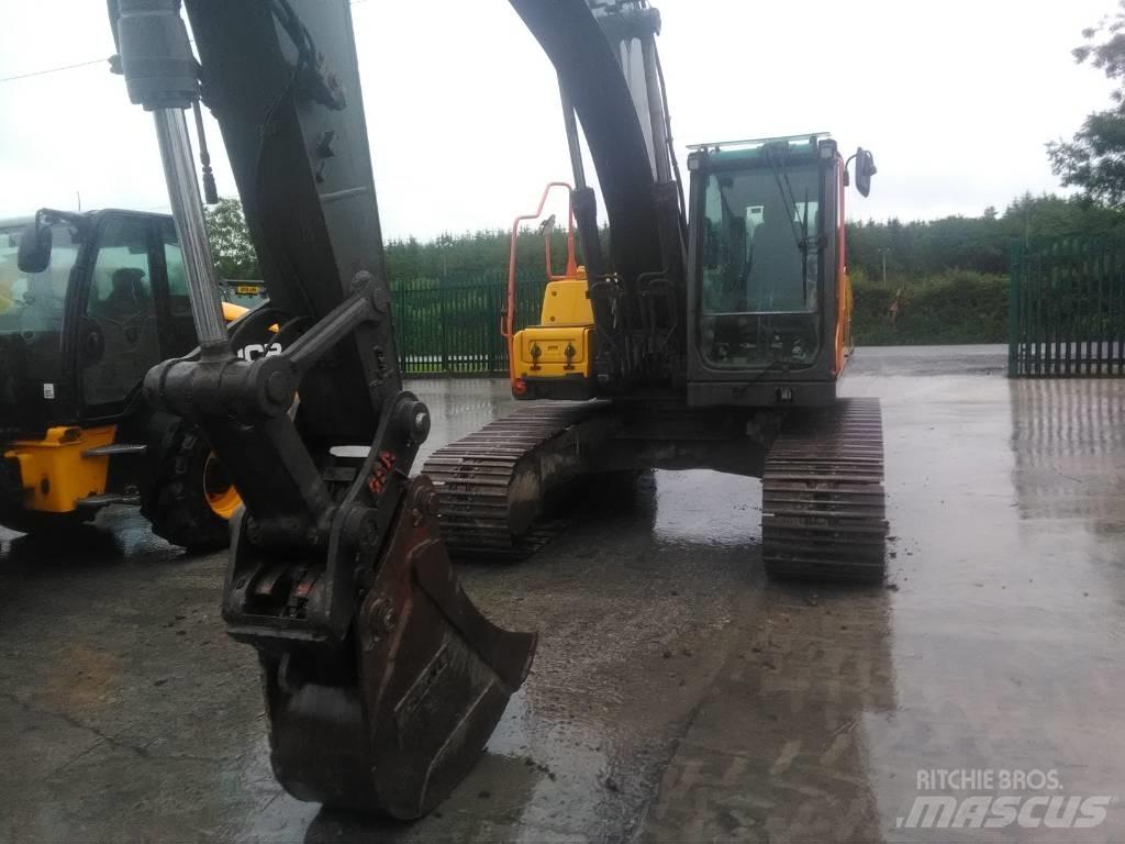 Volvo 210 C Koparki gąsienicowe
