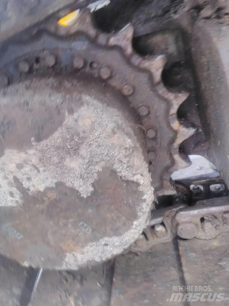 Volvo 210 C Koparki gąsienicowe