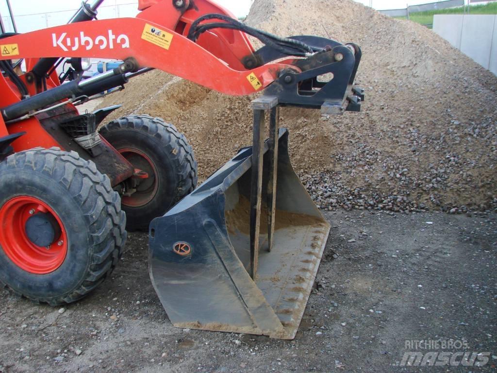 Kubota R 082 Ładowarki kołowe