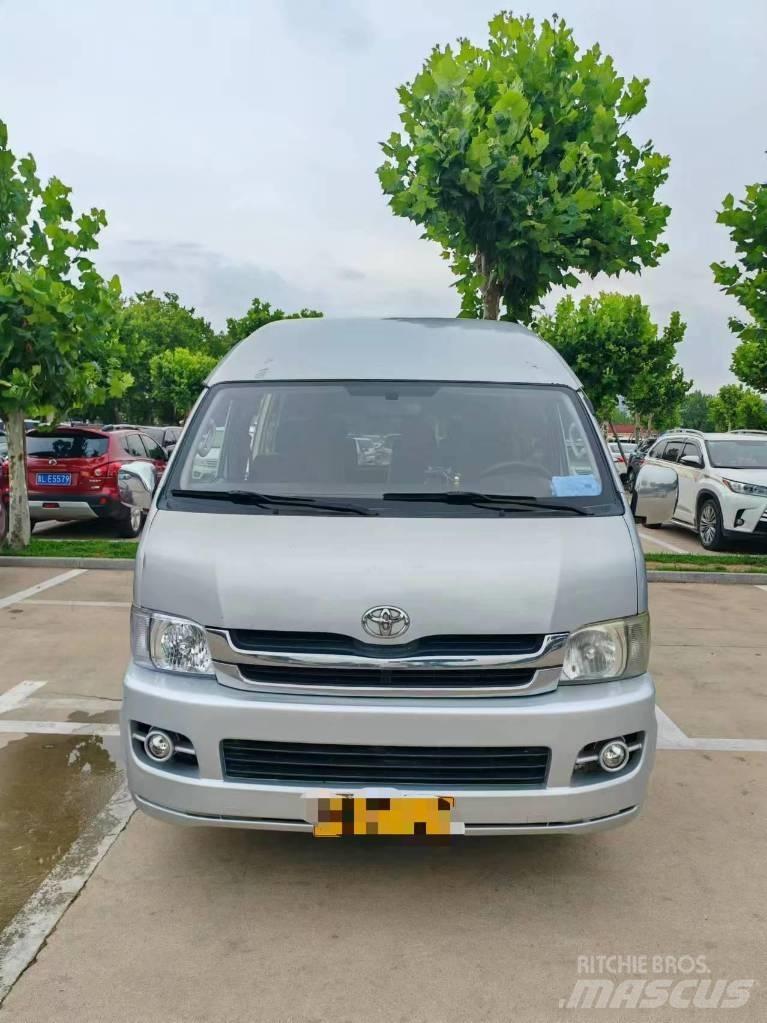 Toyota Coaster Autobusy międzymiastowe