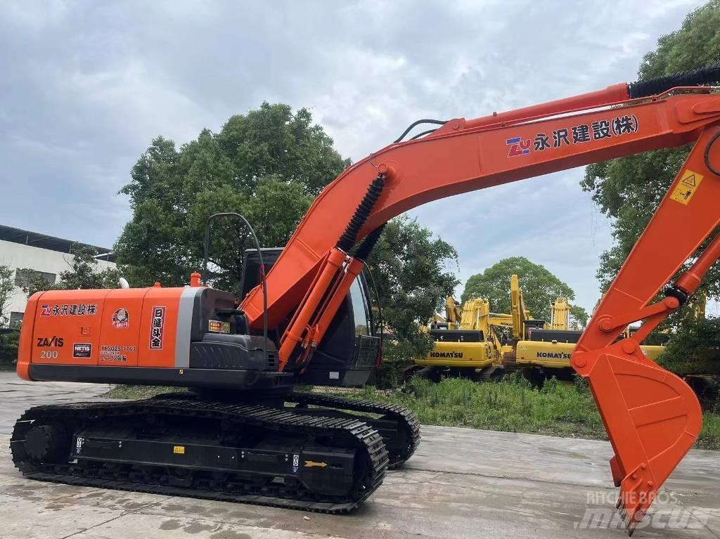 Hitachi ZX 200 Koparki gąsienicowe