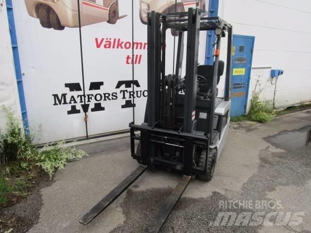 Nissan (Atlet) TX 15 Wózki elektryczne