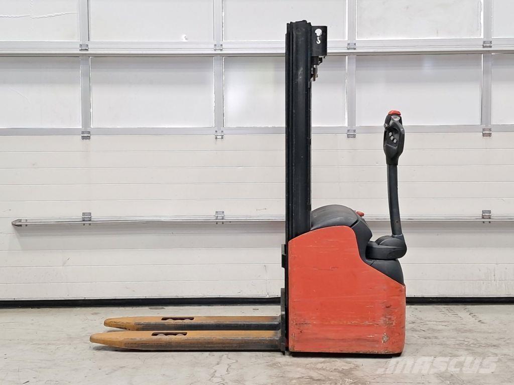 LOC A12TLL42 Wózki widłowe unoszące z dyszlem