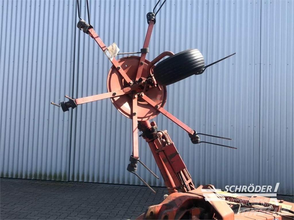 Kuhn GF 5000 MHA Zgrabiarki i przetrząsacze