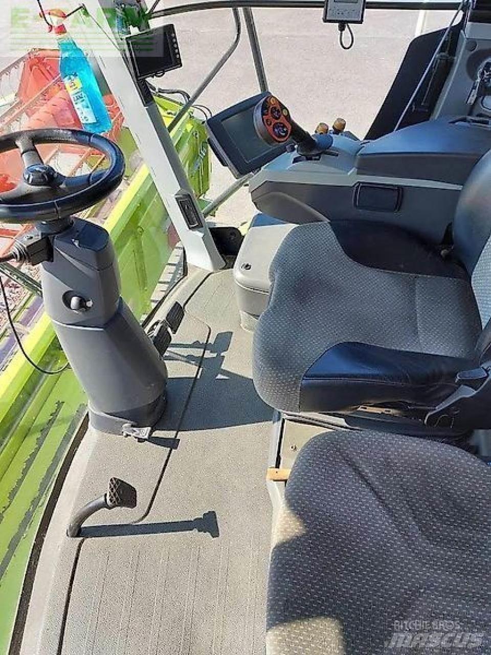 CLAAS lexion 750 Kombajny zbożowe