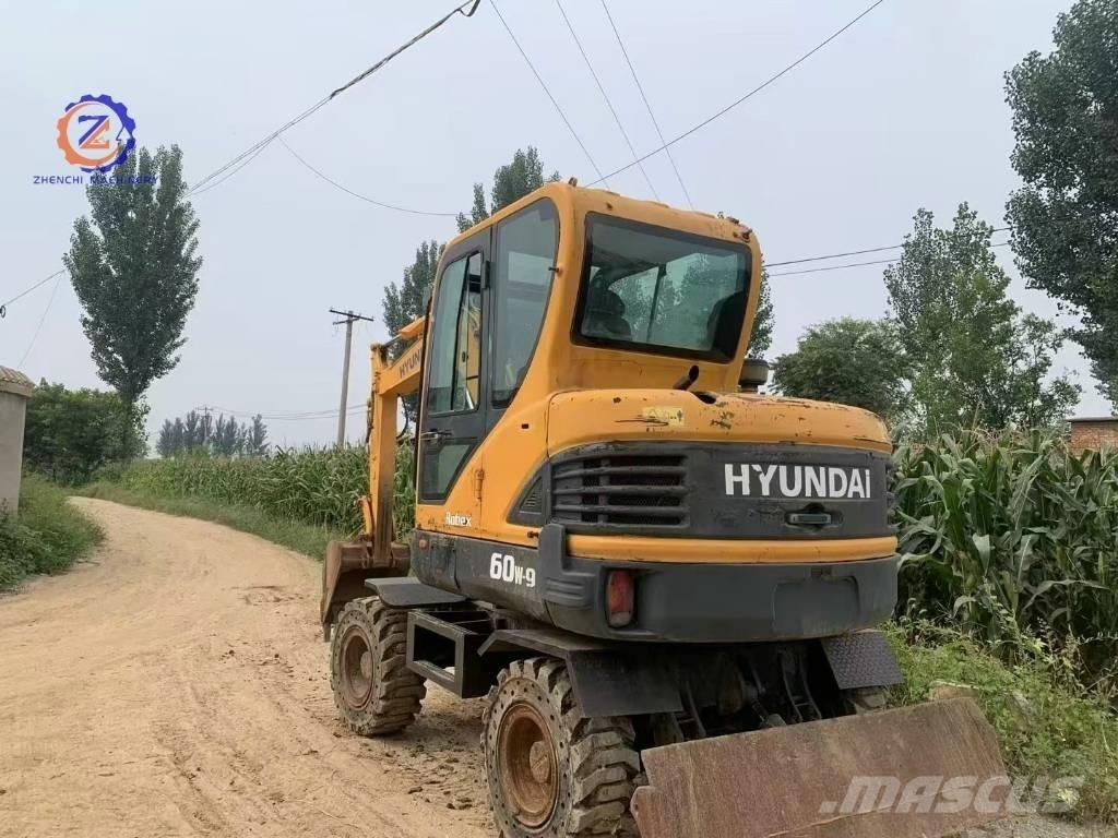 Hyundai 60 W Koparki kołowe