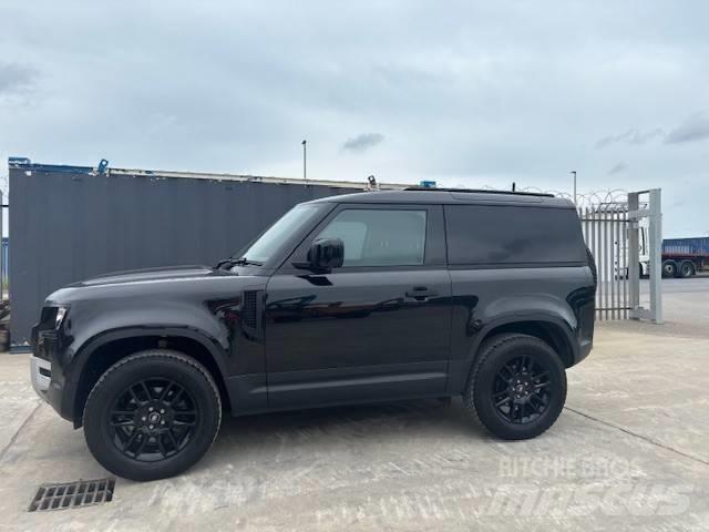 Land Rover Defender Busy / Vany
