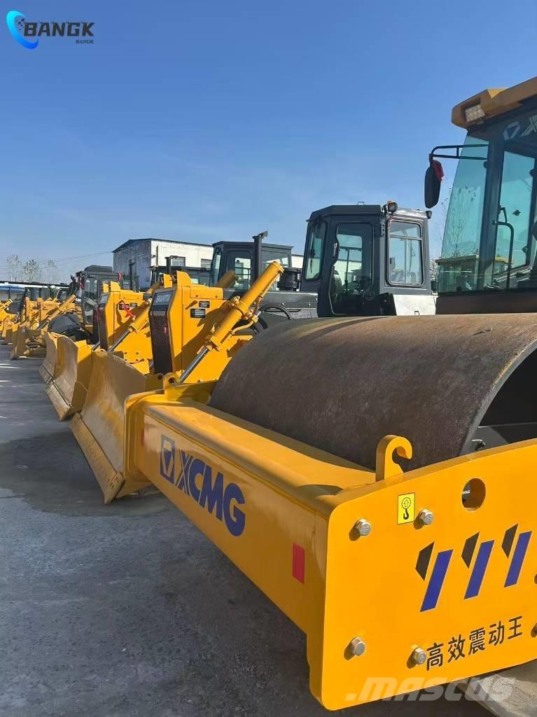 XCMG XS 223 J Walce jednobębnowe