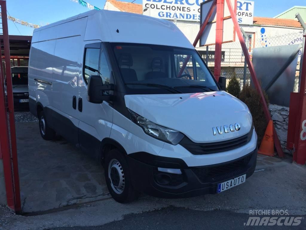 Iveco Daily 35 S 12 Samochody dostawcze ze skrzynią zamkniętą