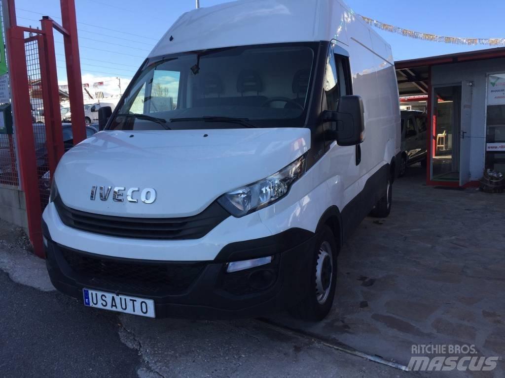 Iveco Daily 35 S 12 Samochody dostawcze ze skrzynią zamkniętą