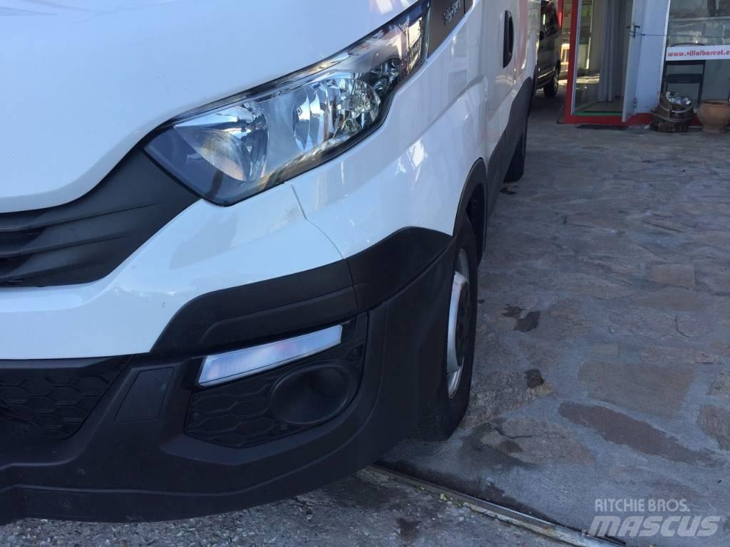 Iveco Daily 35 S 12 Samochody dostawcze ze skrzynią zamkniętą