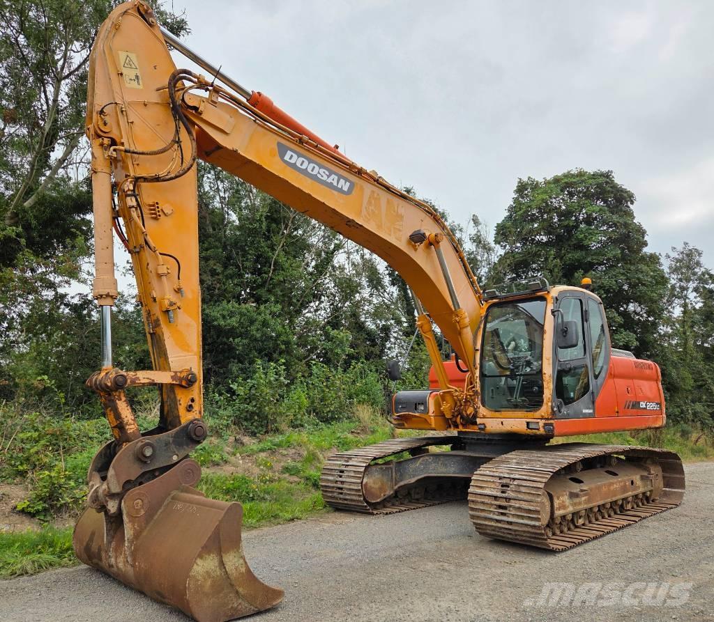 Doosan DX 225 LC Koparki gąsienicowe