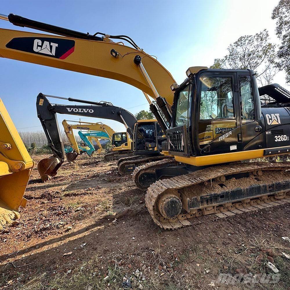 CAT 326D Koparki gąsienicowe