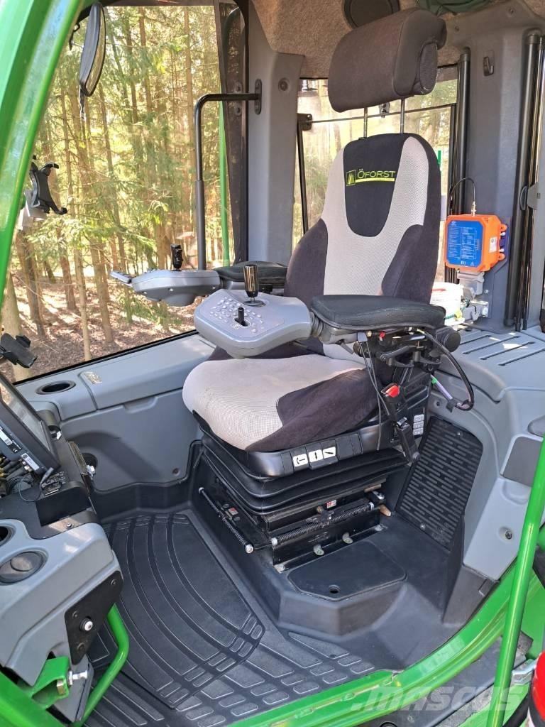 John Deere 1110 G Forwardery