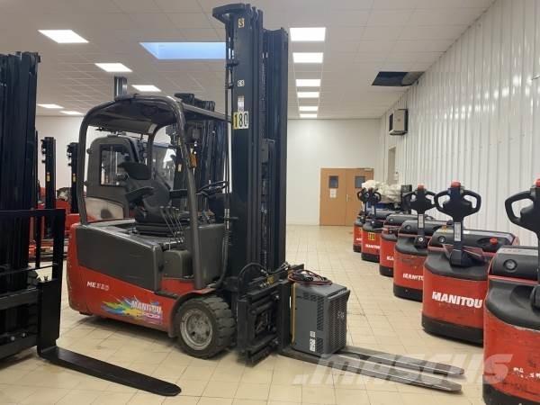 Manitou ME320 Wózki widłowe terenowe