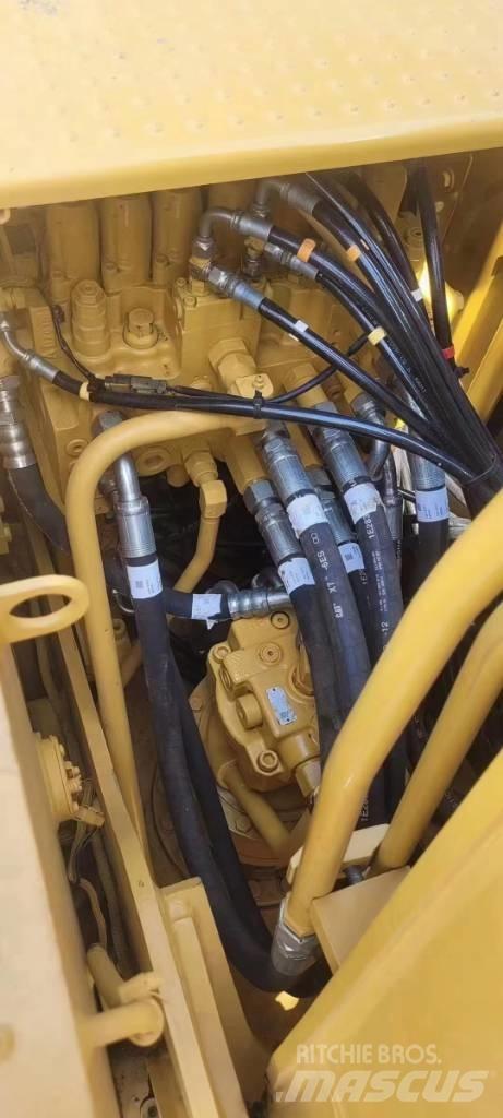 CAT 313D2GC Koparki gąsienicowe