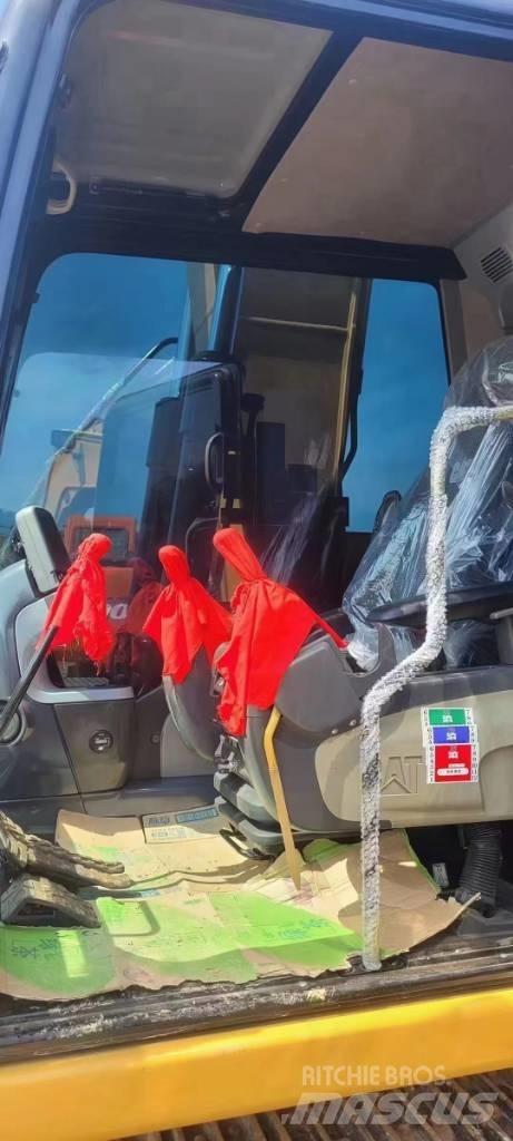 CAT 313D2GC Koparki gąsienicowe