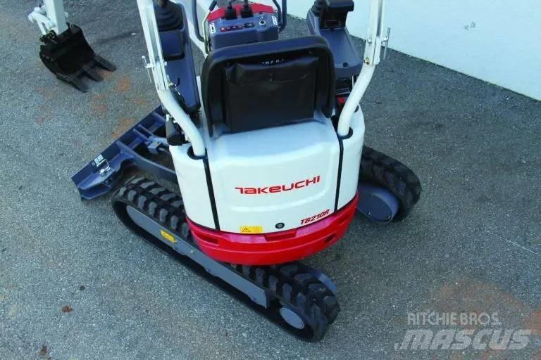 Takeuchi TB210R Minikoparki