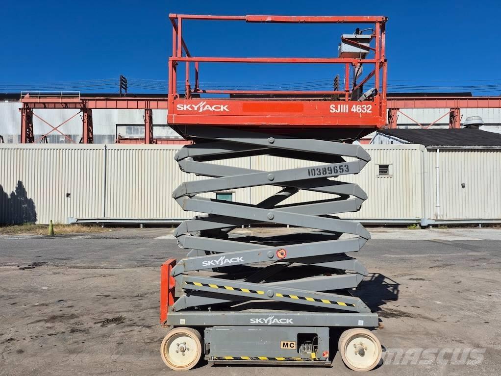 SkyJack SJ 4632 Podnośniki nożycowe