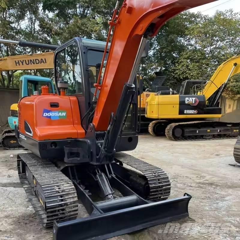 Doosan DX55-9C Minikoparki