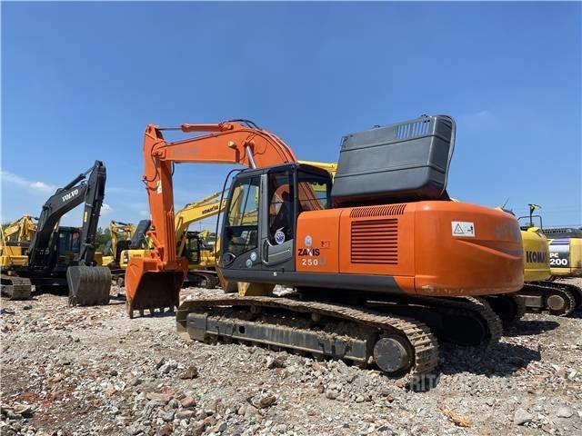 Hitachi ZX 250 Koparki gąsienicowe