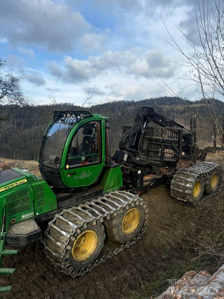 John Deere 1110 E Forwardery